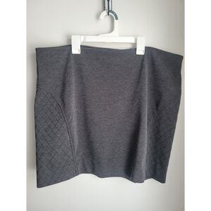 NWT Simply Vera Wang XL Gray Skirt